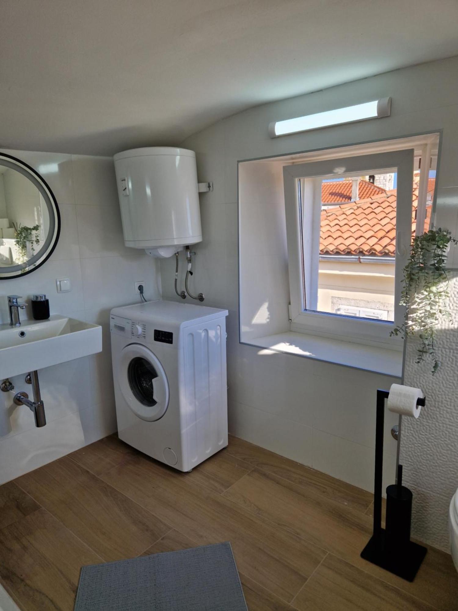Apartment And Room Marija Krk Town Rum bild